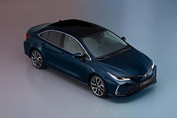 Recenzja zaktualizowanej Toyoty Corolla Sedan 2023