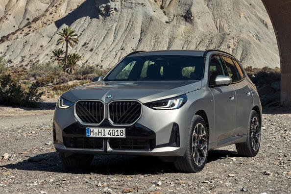 Recenzja BMW X3 2024: Bawarski crossover właśnie stał się większy i bardziej zaawansowany technologicznie
