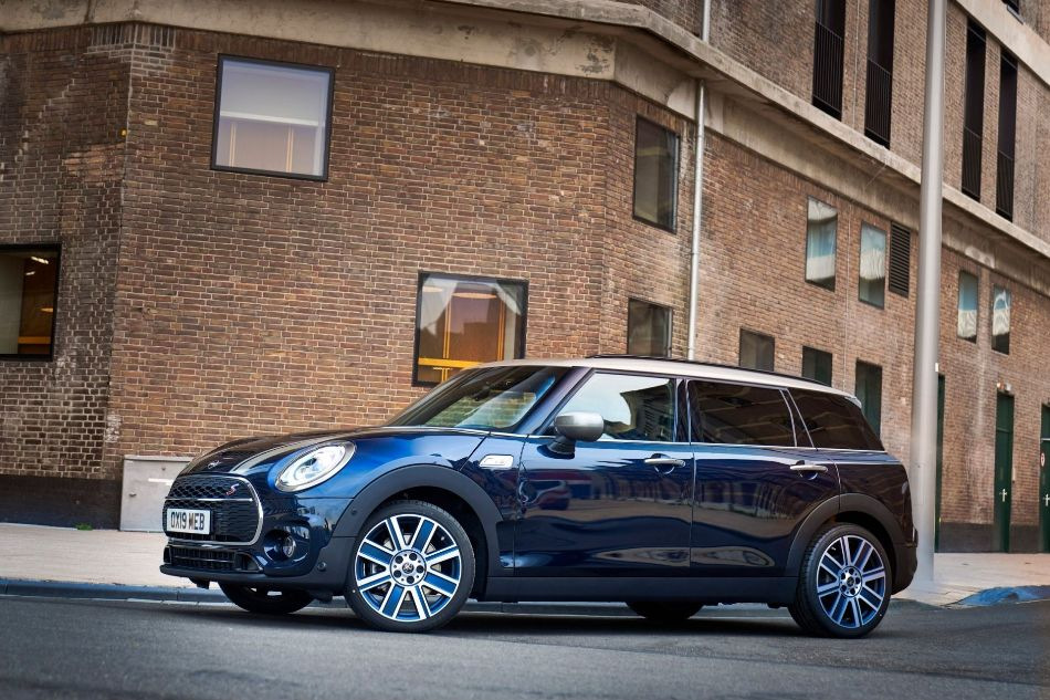 Recenzja zaktualizowanego MINI Clubman: więcej stylu i komfortu