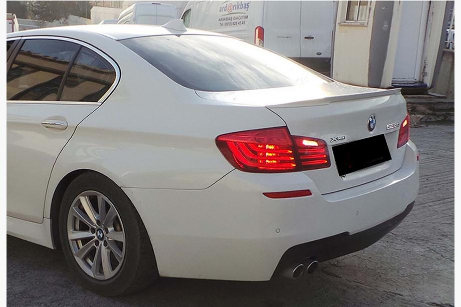 BMW 5 Series F10/F11 2010–2016 Spojler MP-Style (do F10, Czarny Połysk) Zdjęcia 3