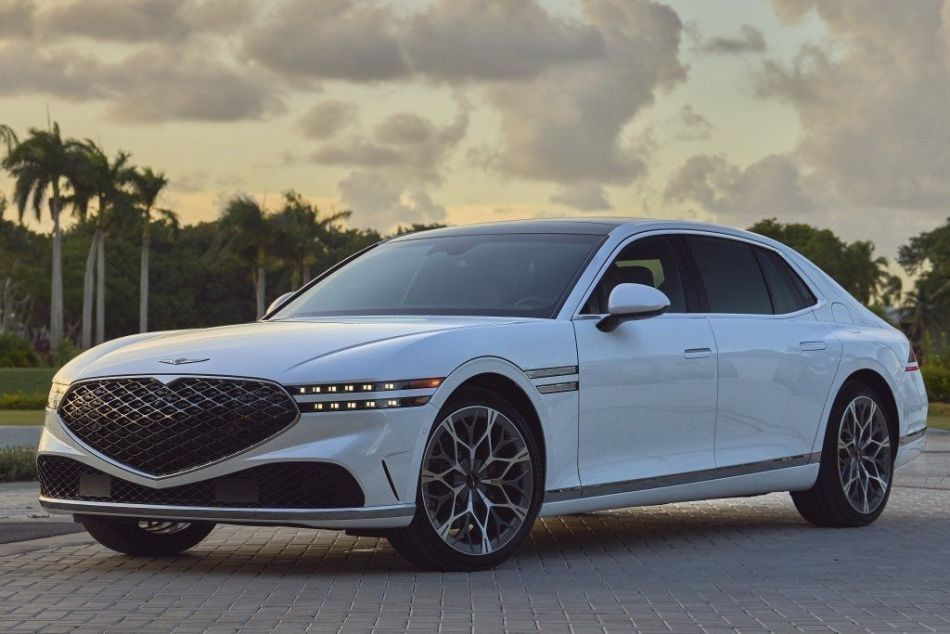 Recenzja luksusowego sedana drugiej generacji Genesis G90