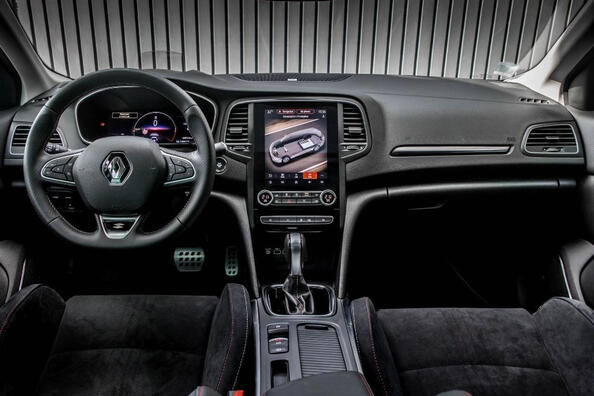 Renault Megane Estate: zmodernizowane kombi do aktywnego życia Zdjęcie 5