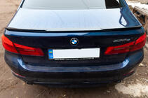 BMW Seria 5 G30/G31 2017–2023 Spoiler M4-Style (Czarny Połysk) zdjęcia 12