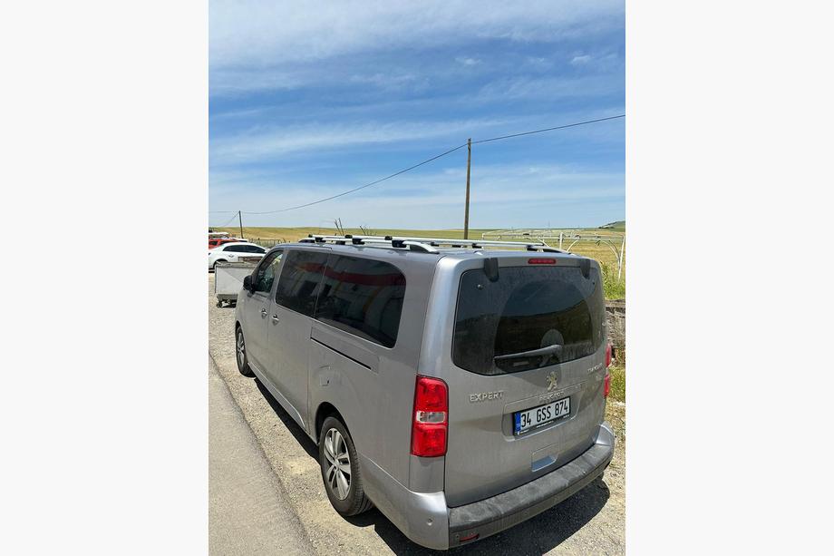 Belki dachowe zamykane na klucz Skyport (2 szt.) (Tylko do relingów Skyport) Zdjęcia 19