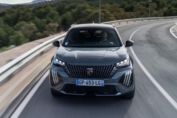 Facelift Peugeot 2008 druga generacja 2023