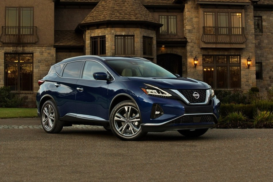 Przegląd stylowego i wygodnego crossovera Nissan Murano