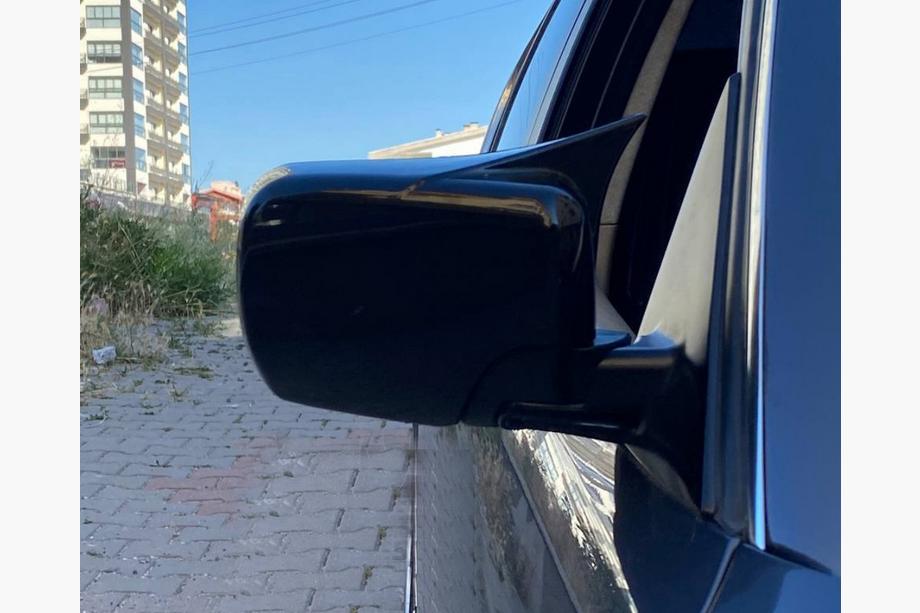 BMW 3 Series E46 1998-2006 Nakładki na lusterka M-Look (do SD/SW/Compact, 2 szt.) Zdjęcia 12