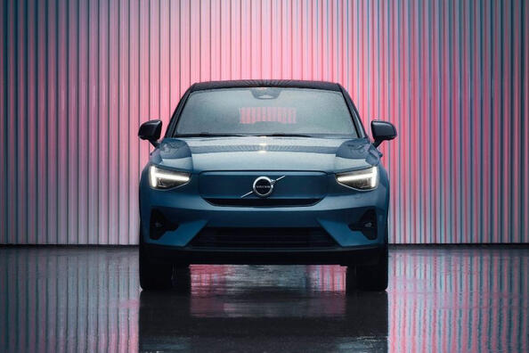 Elektryczny crossover Volvo C40 o mocy 408 koni mechanicznych