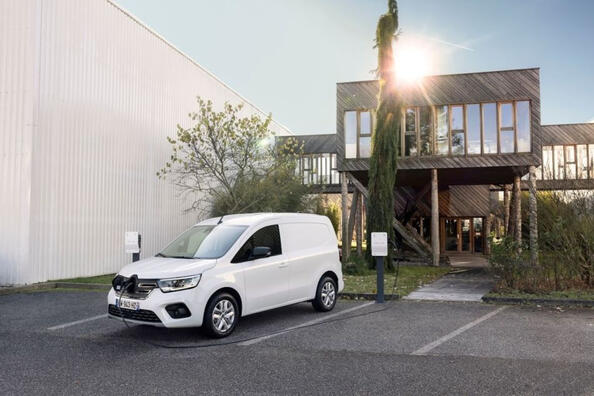 Recenzja elektrycznego vana Renault Kangoo Van E-Tech