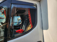 Iveco Daily 2014- Wkładane owiewki szyb (przyciemniane, 2 szt., Cagatay) zdjęcia 1