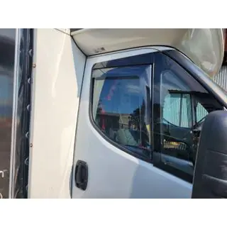 Wkładane owiewki szyb (przyciemniane, 2 szt., Cagatay) Iveco Daily 2014- zdjęcia 3