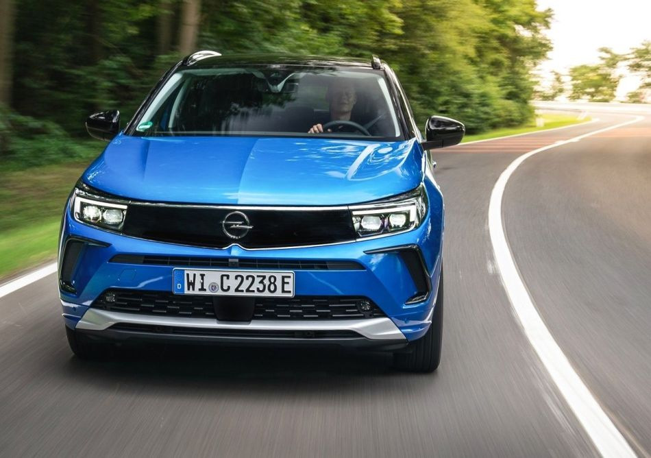 Opel Grandland: recenzja zaktualizowanego crossovera
