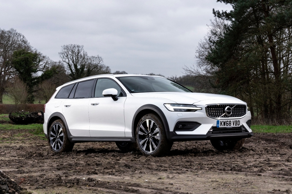 Recenzja kombi drugiej generacji Volvo V60 Cross Country