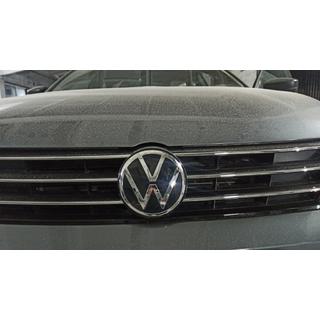 Emblemat przedni Volkswagen Jetta 2011-2018 zdjęcia 2