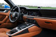 Recenzja sportowego coupe Porsche 911 Carrera: lifting twarzy w 2024 roku zdjęcia 5