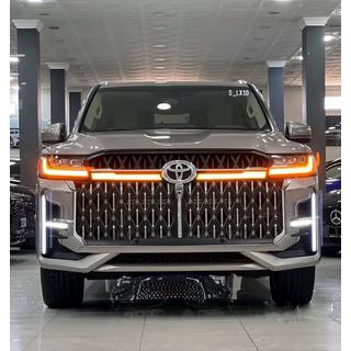 Kompletny Zestaw Body Kit VIP Toyota Land Cruiser 300 2021- zdjęcia 4