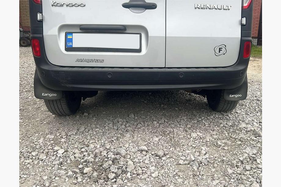 Renault Kangoo 2008–2020 Chlapacze Dedykowane EuroCap Przednie Image