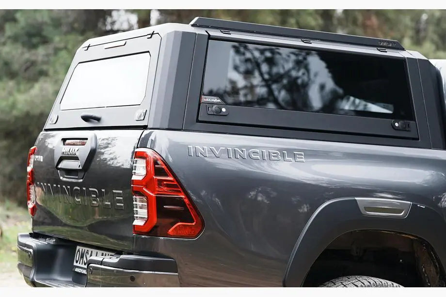 Toyota Hilux 2015- Hardtop Omcap Image