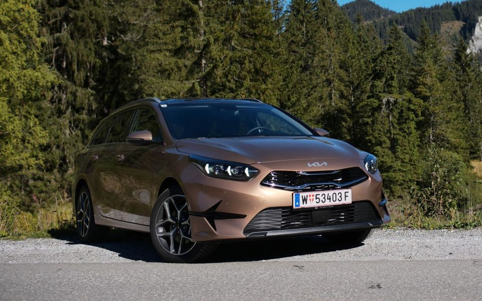 Recenzja KIA Ceed SW: elegancki kombi o zaktualizowanym designie