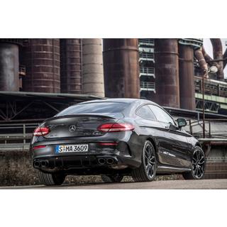 Tylny dyfuzor z końcówkami wydechu (do Coupe Design AMG43) zdjęcia 1