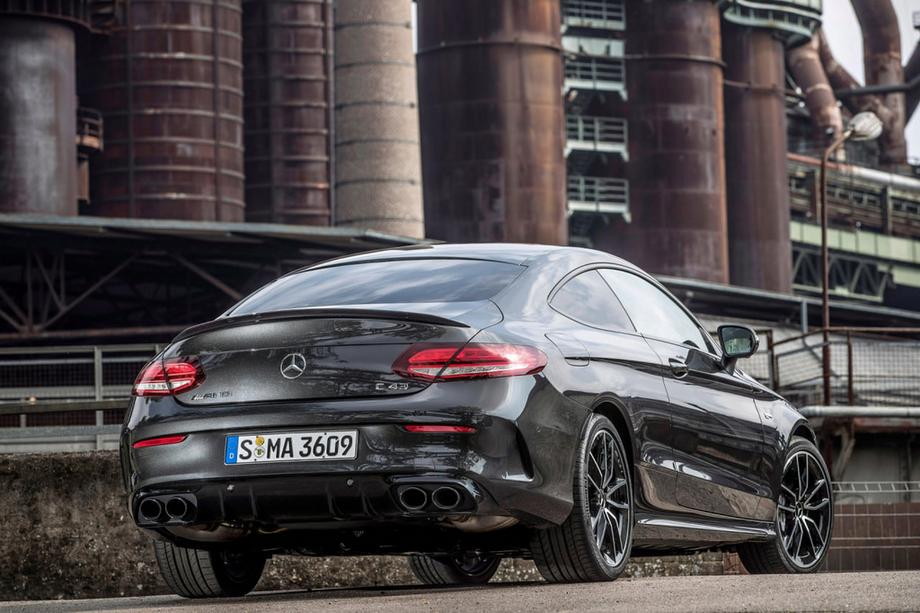 Mercedes C-class W205 2014-2021 Tylny dyfuzor z końcówkami wydechu (do Coupe Design AMG43) Image
