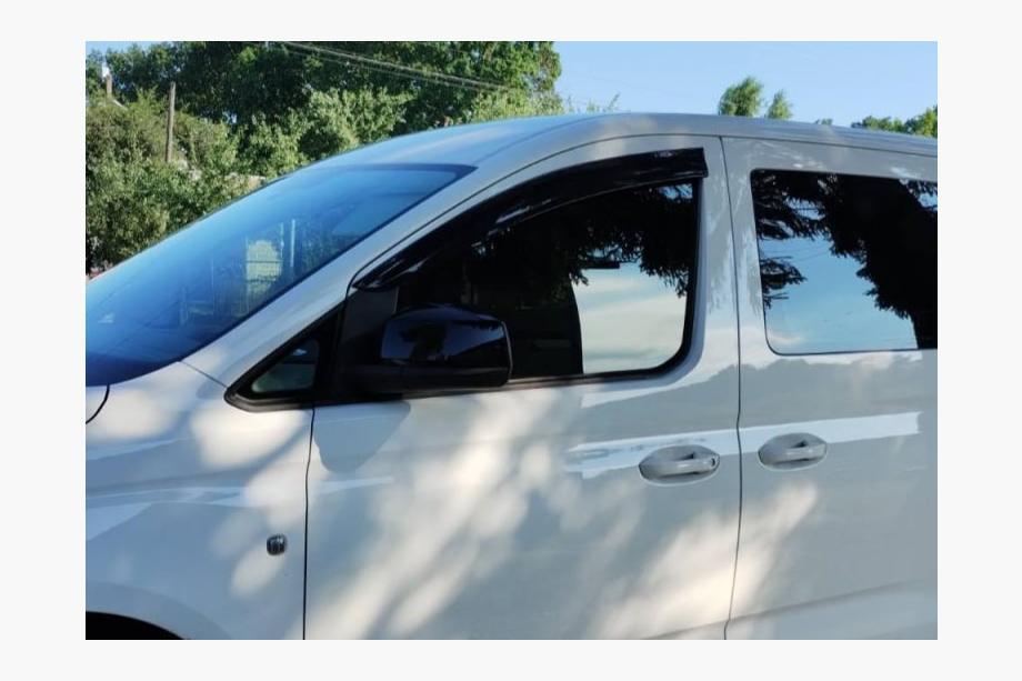 Ford Connect 2021- Deflektory Okien (2 szt., Sunplex Sport) Image