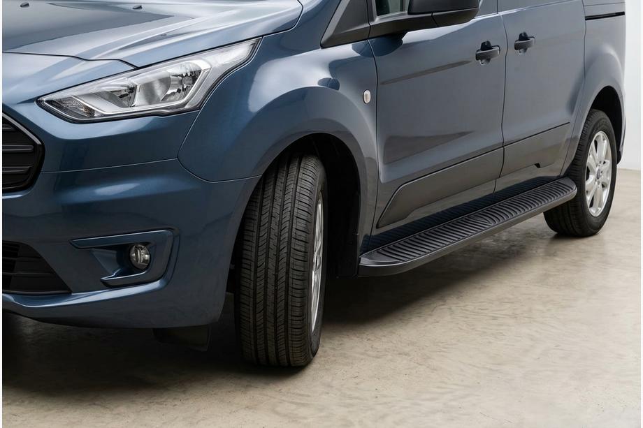 Ford Connect 2021- Progi Boczné Tayga Black (2 szt., Aluminium) Image