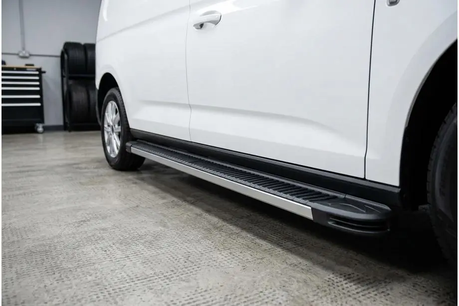 Ford Connect 2021- Progi Boczné Maya V1 (2 szt., Aluminium) Image
