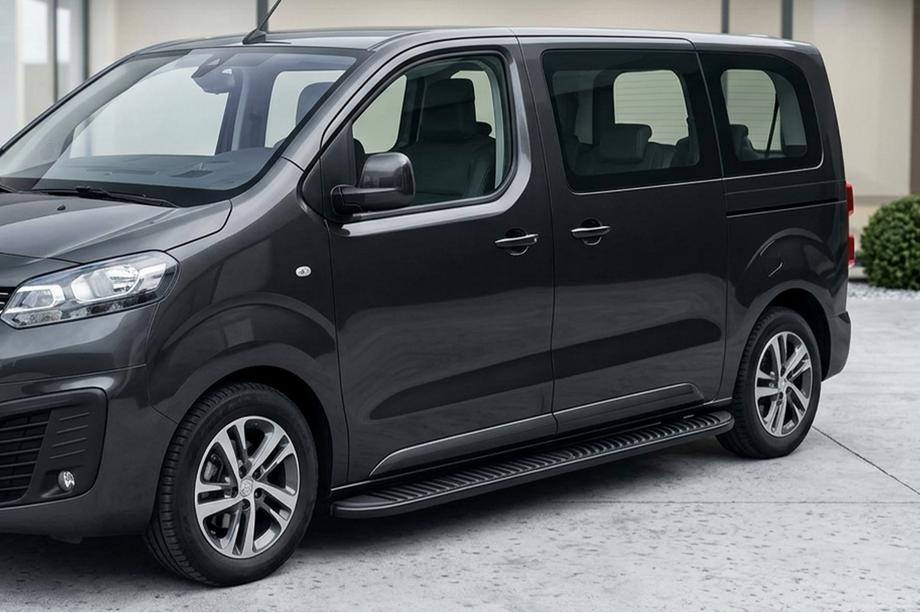 Opel Zafira Life 2019- Progi Boczné Tayga Black (2 szt., Aluminium) M – Średni Rozstaw Osi Image