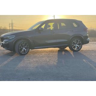 Komplet progów bocznych M-Sport/X5M 2018-2022 (2 szt., do lakierowania) BMW X5 G05 2019–2026 zdjęcia 2
