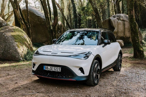 Inteligentny nr 1: stylowy i progresywny elektryczny crossover