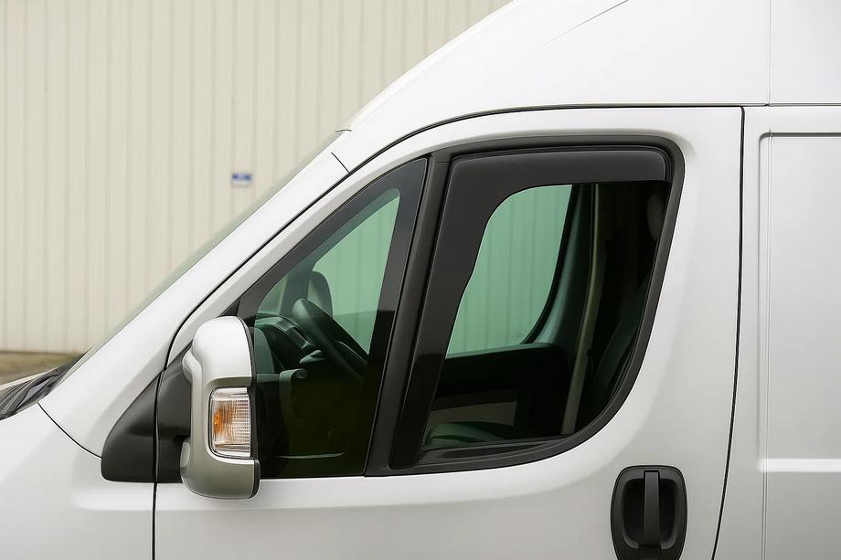 Citroen Jumper 2007-2025 Wkładane owiewki szyb Niken Luxury (2 szt.) Zdjęcia 1