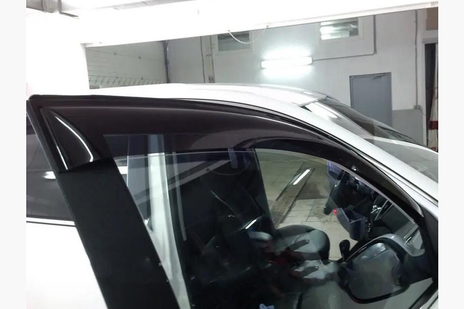 Nissan NV200 2009- Deflektory Okienne Niken Luxury (2 szt) Zdjęcia 1