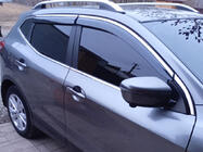 Nissan Qashqai 2014-2021 Deflektory szyb z chromowaną listwą Niken Luxury (4 szt.) zdjęcia 3