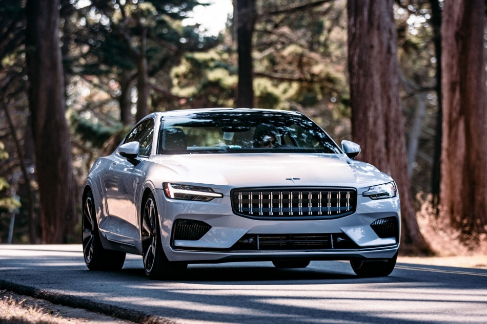 Recenzja hybrydowego coupe Polestar 1