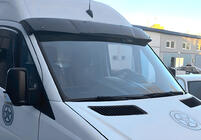 Mercedes Sprinter W906 2006–2018 Daszek na przednią szybę V-3 (czarny połysk, 5mm) zdjęcia 1