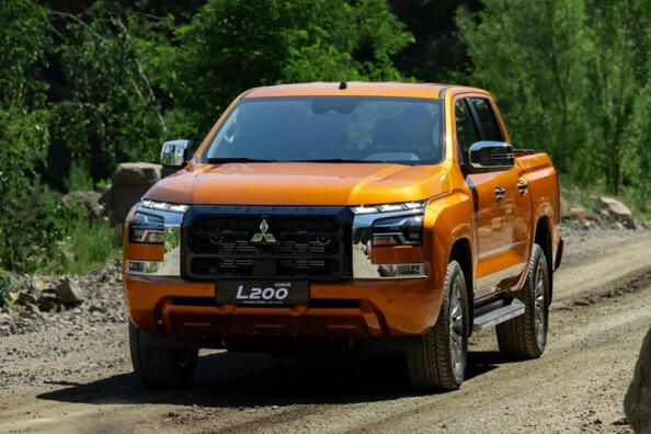 Recenzja Mitsubishi L200: legendarny pickup w nowym wyglądzie
