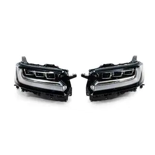 Reflektory przednie Toyota Land Cruiser 300 2021- zdjęcia 1