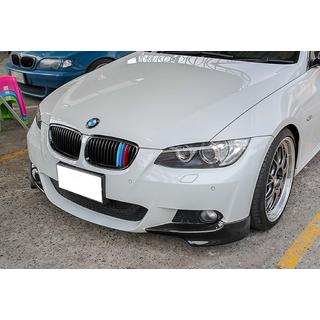 Przedni splitter DPT (do M-Sport 2006-2010, czarny połysk) zdjęcia 1