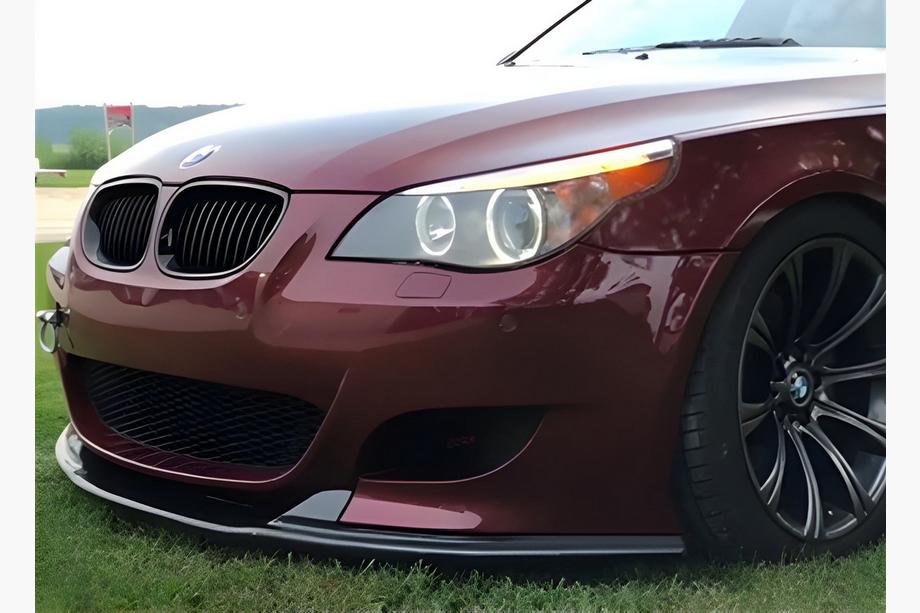 BMW 5 Series E60/E61 2003-2010 Przedni Lip DPT (Bez Płetw, Do M5 Hamann, Czarny Połysk) Image