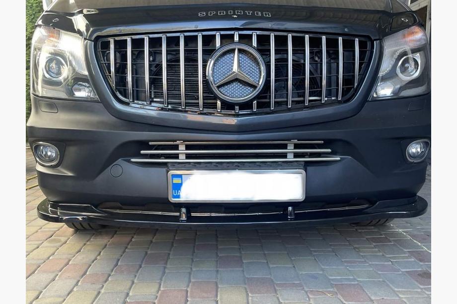 Mercedes Sprinter W906 2006–2018 Przedni splitter DPT (Czarny Połysk) Zdjęcia 9