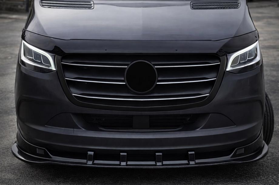 Mercedes Sprinter W907/W910 2018- Przedni splitter DPT (Czarny Połysk) Image