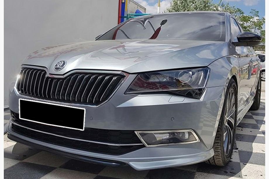 Skoda Superb 2015-2024 Przedni splitter DPT V-1 (2015-2020, Czarny Połysk) Image