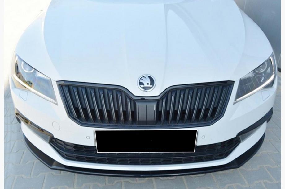 Skoda Superb 2015-2024 Przedni splitter DPT V-2 (2015-2020, Czarny Połysk) Zdjęcia 4