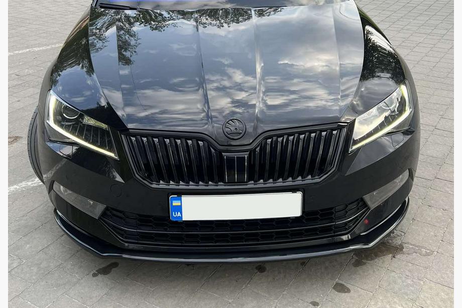 Skoda Superb 2015-2024 Przedni splitter DPT V-2 (2015-2020, Czarny Połysk) Zdjęcia 16
