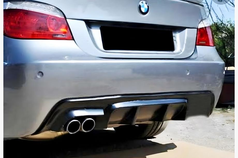 BMW 5 Series E60/E61 2003-2010 Dyfuzor Tylny DPT V-1 (do M-Sport, Czarny Połysk) Image