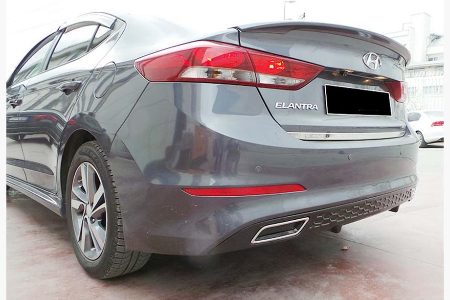 Hyundai Elantra (AD) 2015-2020 Tylny Dyfuzor DPT V-1 (Czarny Połysk) Image