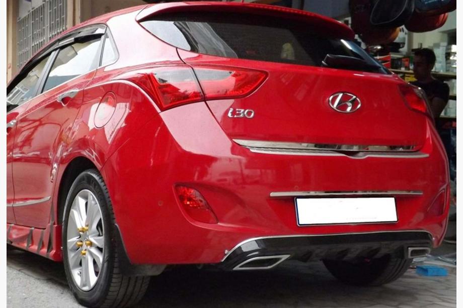 Hyundai I-30 2012-2017 Tylny Dyfuzor DPT V-1 (Czarny Połysk) Zdjęcia 2
