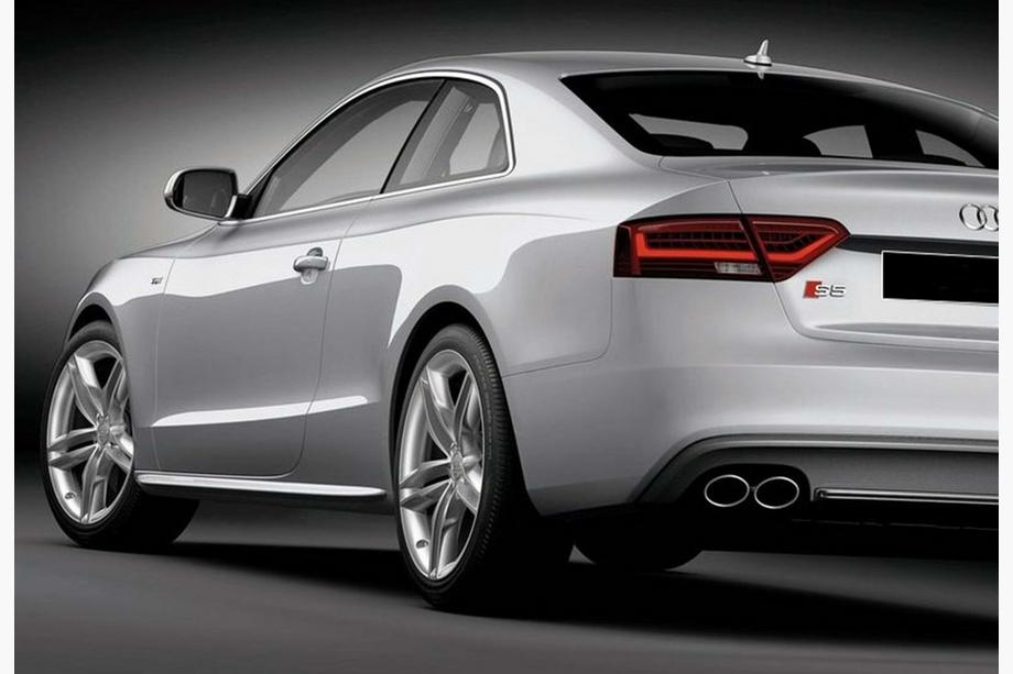 Audi A5 2007-2015 Progi Boczne DPT (Czarny Połysk) Zdjęcia 2