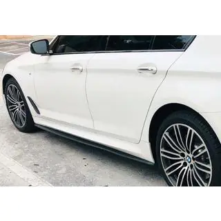 Nakładki progowe DPT V-1 (do progów M-Sport/M5, czarny połysk)